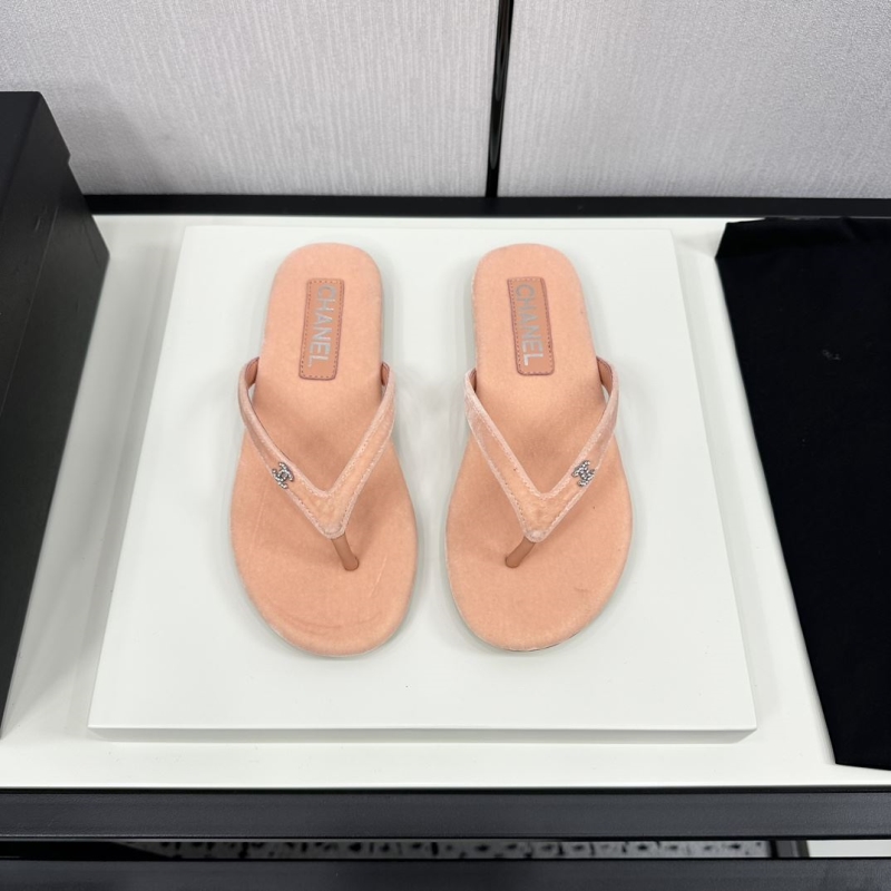 Ch*el slippers